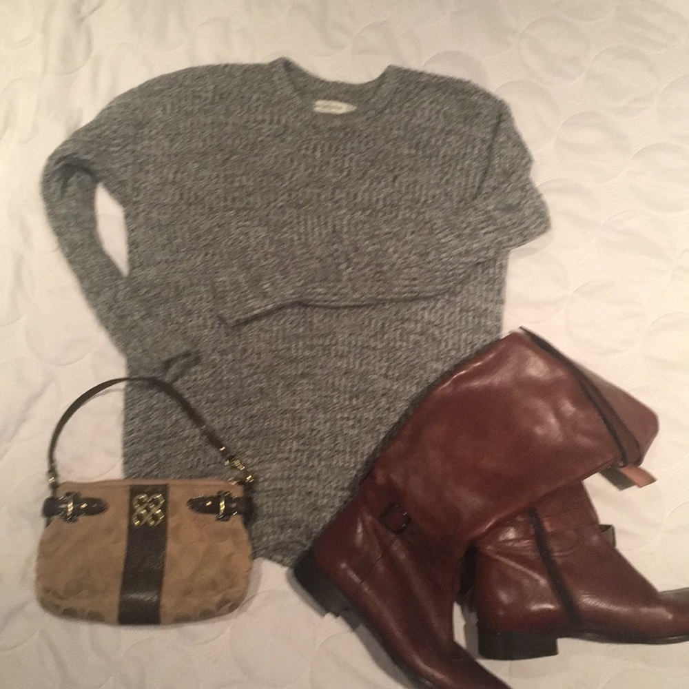Abercrombie & Fitch Heather Grey sweater